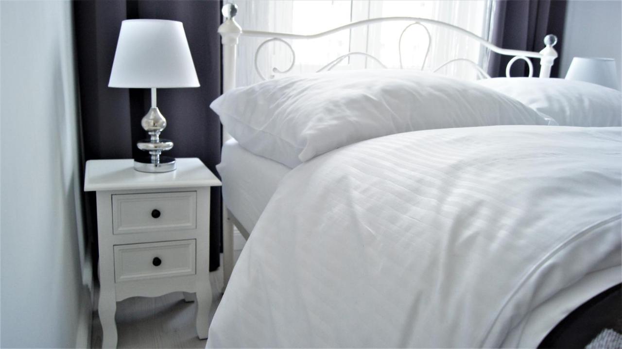 Przestronny Apartament Contento- Wroclaw Centrum Apartment Ngoại thất bức ảnh
